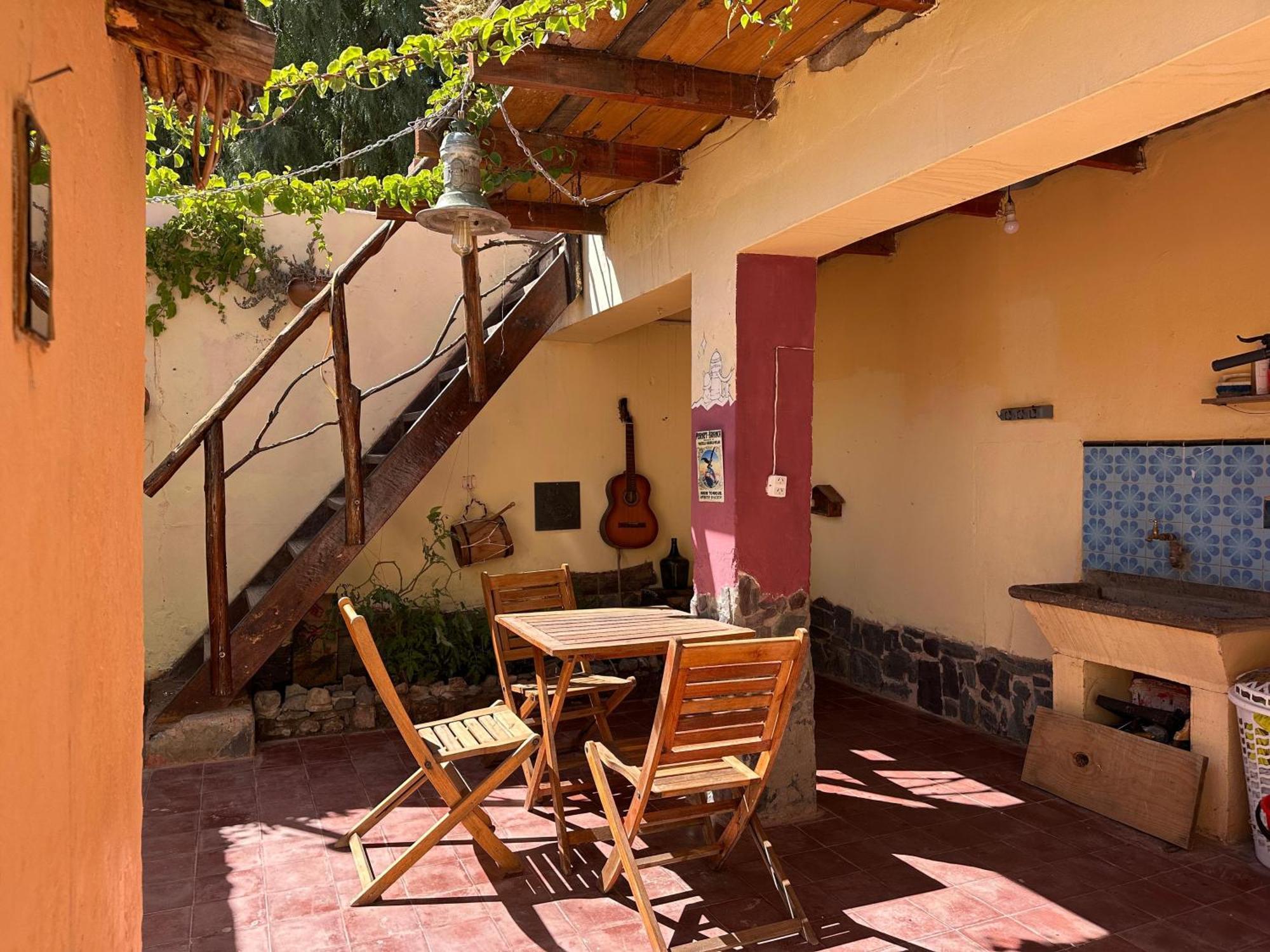 Tilcara Hostel Экстерьер фото